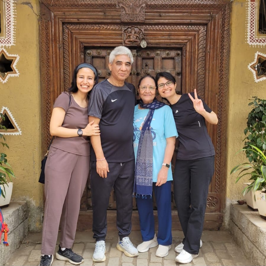 Mumbai ke ghar ki tasveer